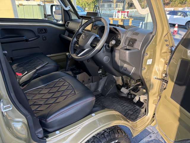 ダイハツ ハイゼットトラック ６６０ ジャンボ エクストラ ３方開 ４ＷＤ R6年 (近畿) 99