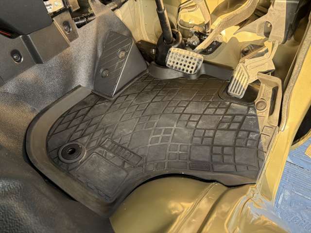 ダイハツ ハイゼットトラック ６６０ ジャンボ エクストラ ３方開 ４ＷＤ R6年 (近畿) 99