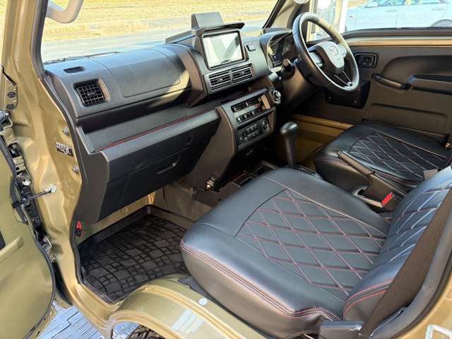 ダイハツ ハイゼットトラック ６６０ ジャンボ エクストラ ３方開 ４ＷＤ R6年 (近畿) 99
