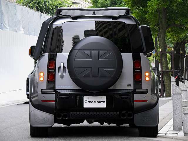 ランドローバー ディフェンダー １１０ Ｓ ２．０Ｌ Ｐ３００ ４ＷＤ R2年 (関東) 99