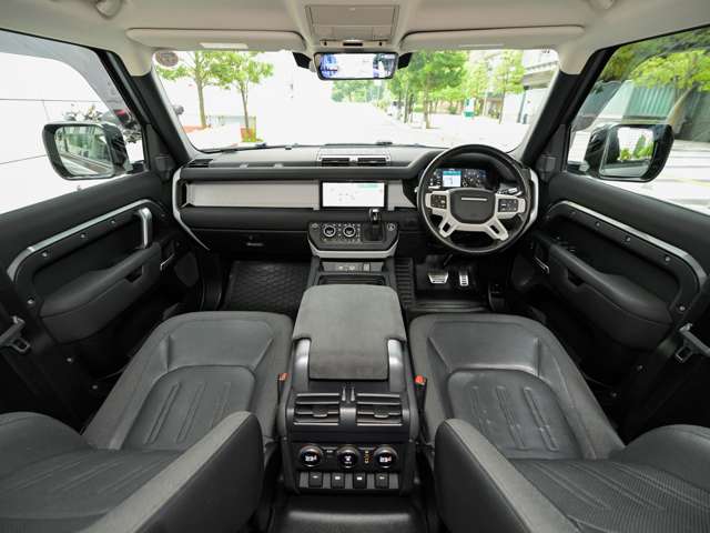ランドローバー ディフェンダー １１０ Ｓ ２．０Ｌ Ｐ３００ ４ＷＤ R2年 (関東) 99