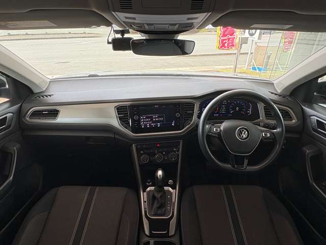 フォルクスワーゲン Ｔ－ＲＯＣ ＴＳＩ スタイル デザイン パッケージ R3年 (九州・沖縄) 99