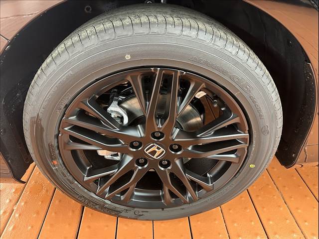 ホンダ オデッセイ Ｅ：ＨＥＶ ＡＢＳＯＬＵＴＥＥＸ ＢＬＡＣＫ ＥＤＩＴＩＯＮ R7年 (九州・沖縄) 99