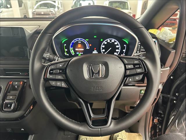 ホンダ オデッセイ Ｅ：ＨＥＶ ＡＢＳＯＬＵＴＥＥＸ ＢＬＡＣＫ ＥＤＩＴＩＯＮ R7年 (九州・沖縄) 99
