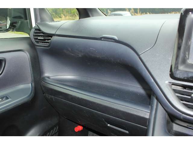 トヨタ ヴォクシー ２．０ ＺＳ H26年 (近畿) 99