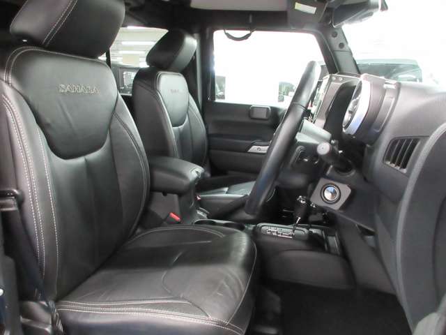 ジープ ラングラー　アンリミテッド アンリミテッド サハラ ４ＷＤ H30年 (関東) 99