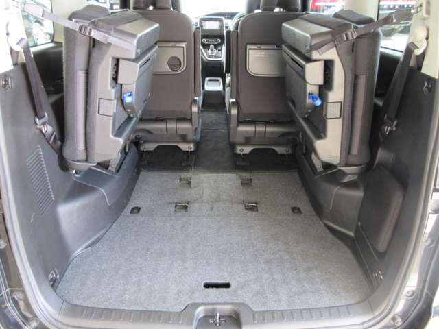 日産 セレナ １．２ Ｅ－ＰＯＷＥＲ ハイウェイスター Ｖ H30年 (関東) 99