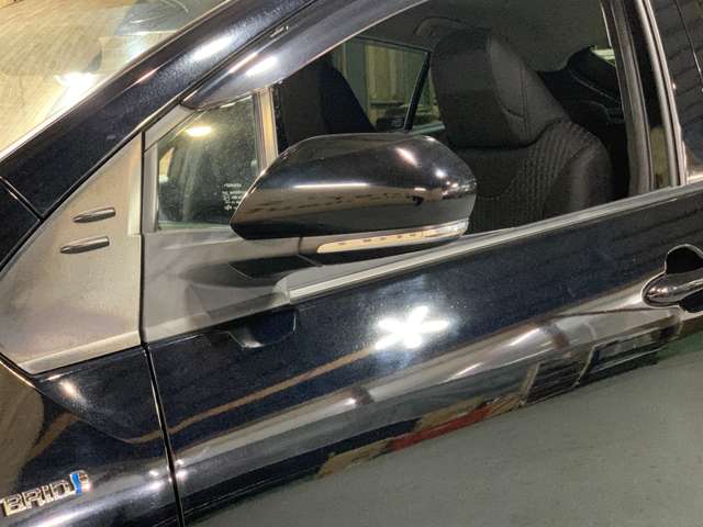 トヨタ プリウス １．８ Ｓ H28年 (近畿) 99