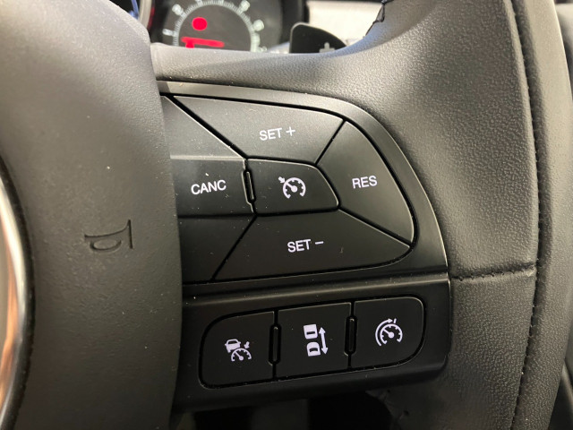 フィアット ５００Ｘ クロスプラス ４ＷＤ H30年 (近畿) 99