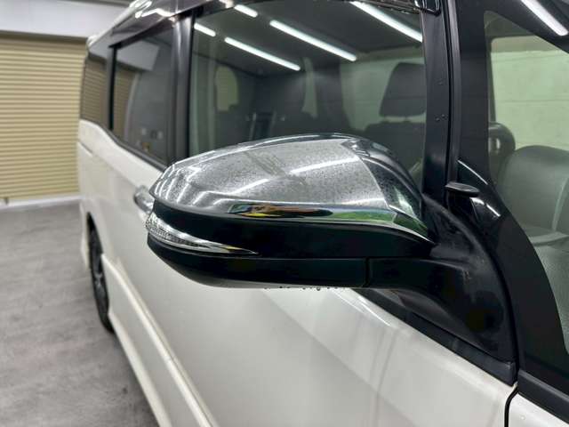 トヨタ ヴォクシー １．８ ハイブリッド ＺＳ 煌ＩＩ H28年 (近畿) 99