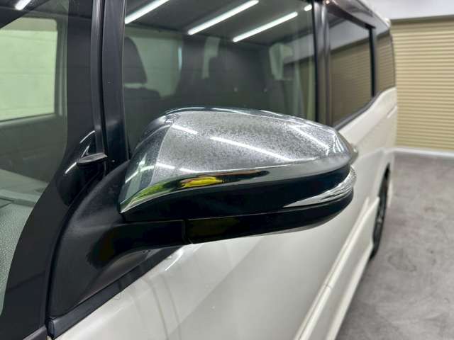 トヨタ ヴォクシー １．８ ハイブリッド ＺＳ 煌ＩＩ H28年 (近畿) 99