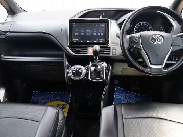 トヨタ ヴォクシー ２．０ ＺＳ 煌ＩＩ H28年 (関東) 99