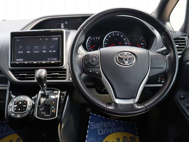 トヨタ ヴォクシー ２．０ ＺＳ 煌ＩＩ H28年 (関東) 99