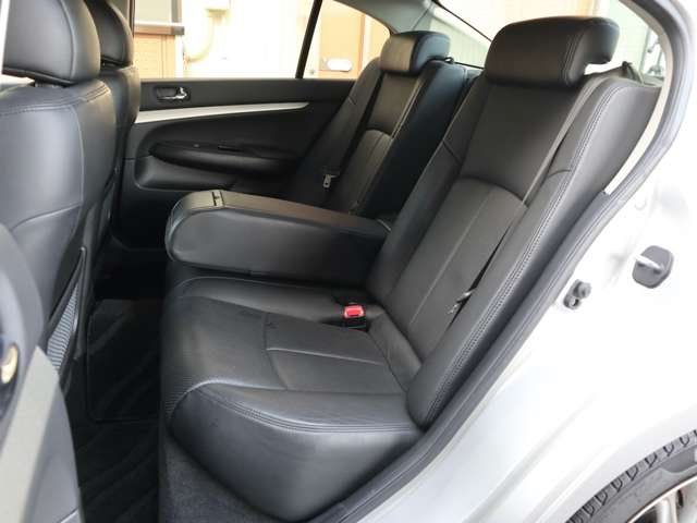 日産 スカイライン ３．５ ３５０ＧＴ タイプＳＰ H19年 (関東) 99