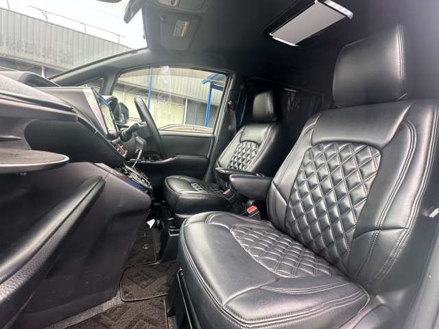 トヨタ ヴォクシー ２．０ ＺＳ H29年 (関東) 99