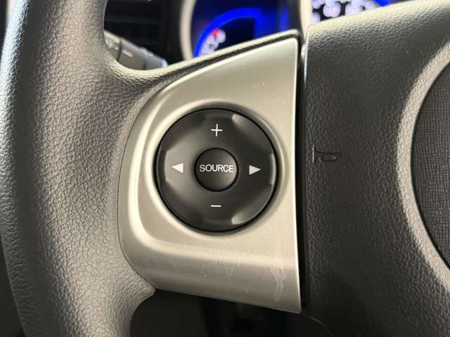 ホンダ Ｎ　ＢＯＸ ６６０ カスタムＧ ＳＳパッケージ H27年 (近畿) 99