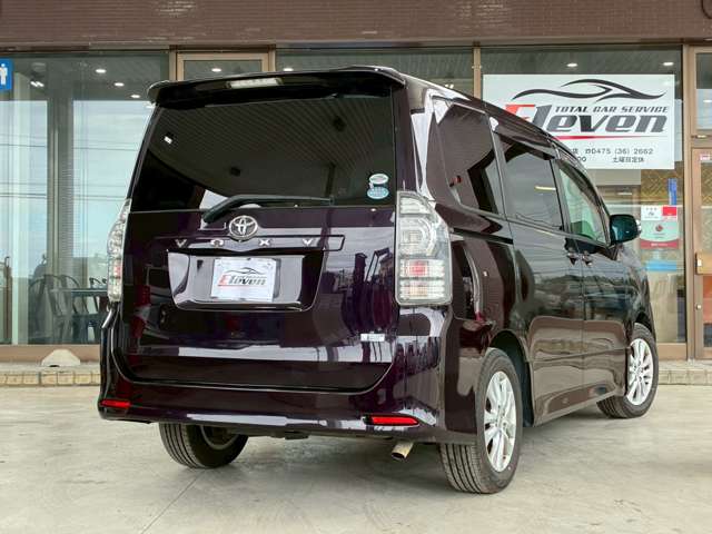 トヨタ ヴォクシー ２．０ ＺＳ H22年 (関東) 99