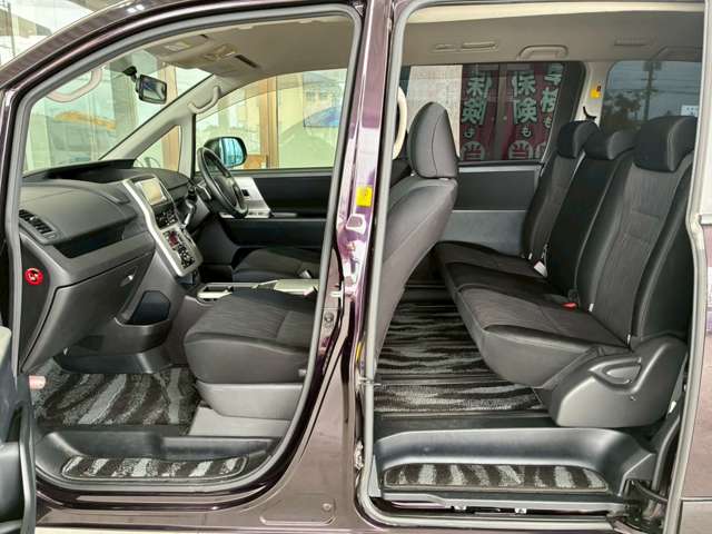 トヨタ ヴォクシー ２．０ ＺＳ H22年 (関東) 99