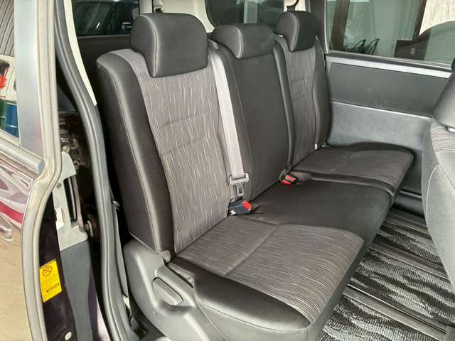 トヨタ ヴォクシー ２．０ ＺＳ H22年 (関東) 99