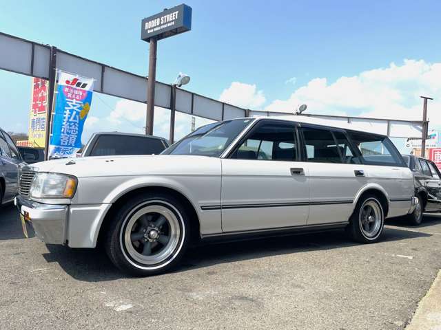 トヨタ クラウンワゴン ２．０ スーパーデラックス H8年 (関東) 99