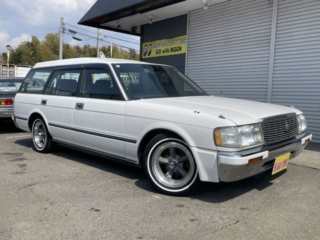 トヨタ クラウンワゴン ２．０ スーパーデラックス H8年 (関東) 99