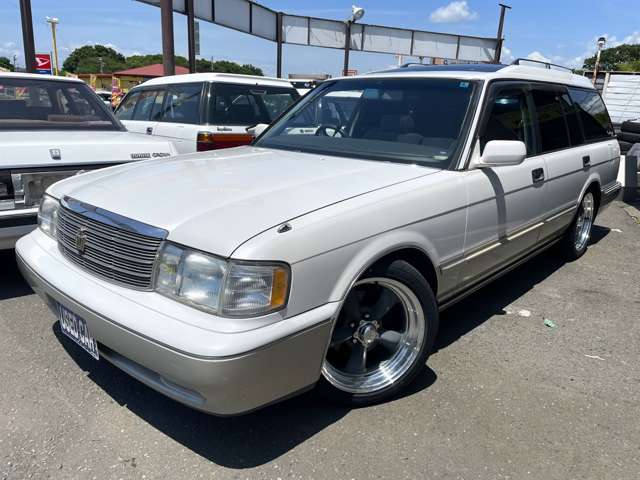 トヨタ クラウンワゴン ２．５ ロイヤルサルーン H9年 (関東) 99