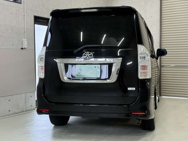 トヨタ ヴォクシー ２．０ ＺＳ 煌ＩＩＩ H25年 (東北) 99