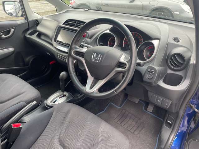 ホンダ フィット １．５ ＲＳ H21年 (関東) 99