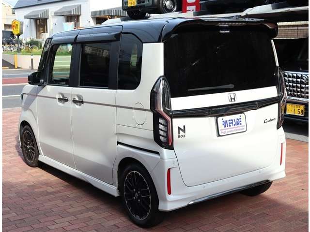 ホンダ Ｎ　ＢＯＸ カスタム ６６０ Ｌ ターボ コーディネートスタイル R5年 (関東) 99