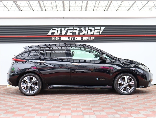 日産 リーフ Ｇ H30年 (関東) 99
