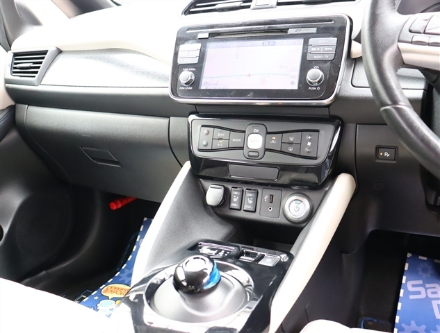 日産 リーフ Ｇ H30年 (関東) 99