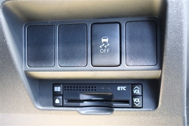 トヨタ カローラルミオン １．５ Ｇ ＯＮ Ｂ リミテッド H26年 (関東) 99