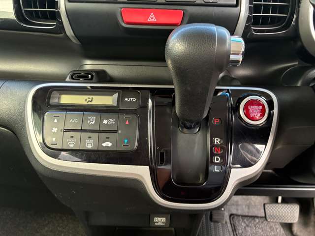 ホンダ Ｎ　ＢＯＸ ６６０ カスタムＧ ＳＳパッケージ H26年 (関東) 99
