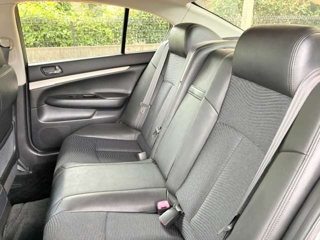 日産 スカイライン ２．５ ２５０ＧＴ タイプＶ H19年 (関東) 99