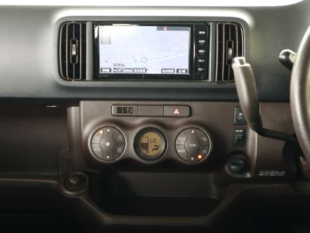 トヨタ パッソ １．０Ｘ　Ｌパッケージ　キリリ H27年 (関東) 99