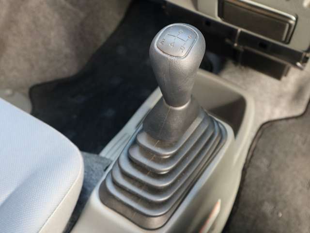 日産 ＮＶ１００クリッパー ６６０ ＧＸ ハイルーフ ４ＷＤ H25年 (関東) 99