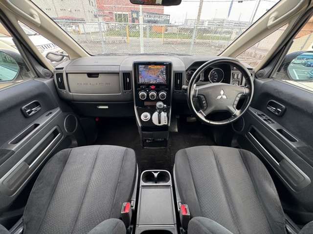 三菱 デリカ　Ｄ：５ ２．２ Ｄ パワーパッケージ ディーゼルターボ ４ＷＤ H25年 (近畿) 99