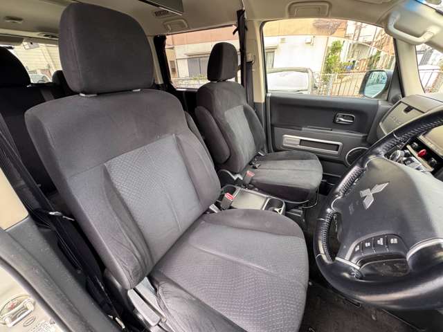 三菱 デリカ　Ｄ：５ ２．２ Ｄ パワーパッケージ ディーゼルターボ ４ＷＤ H25年 (近畿) 99