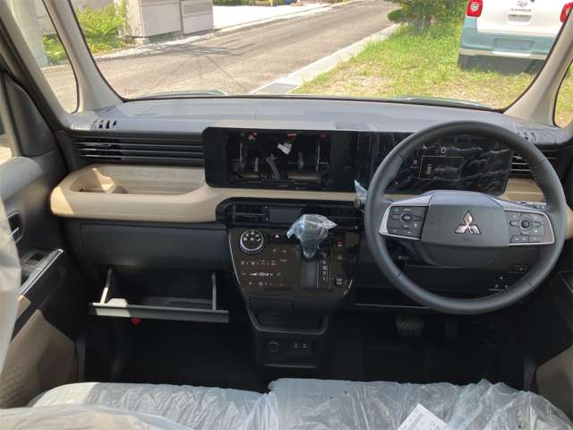 三菱 デリカ　ミニ ６６０ Ｇ プレミアム R8年 (東海) 99