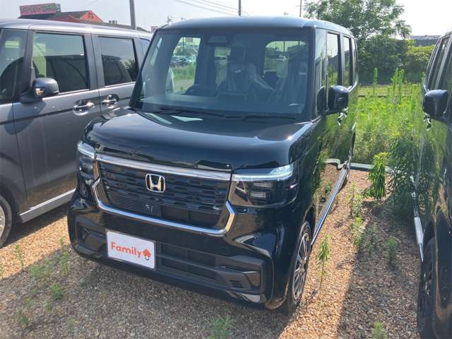 ホンダ Ｎ　ＢＯＸ カスタム ６６０ R8年 (東海) 99