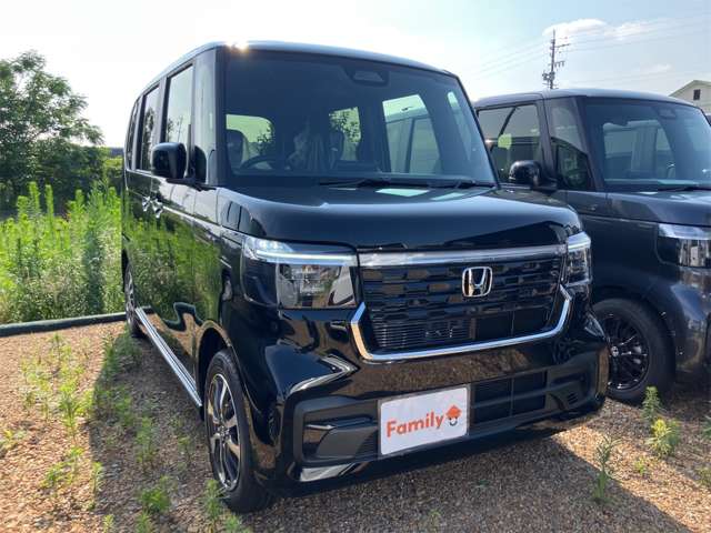 ホンダ Ｎ　ＢＯＸ カスタム ６６０ R8年 (東海) 99