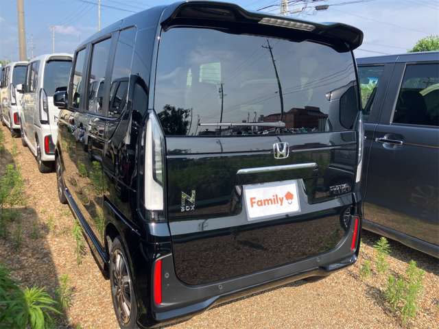 ホンダ Ｎ　ＢＯＸ カスタム ６６０ R8年 (東海) 99