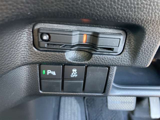 ホンダ Ｎ　ＢＯＸ カスタム ６６０ Ｌ ターボ R3年 (東海) 99