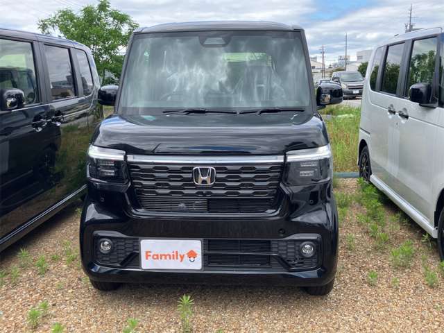 ホンダ Ｎ　ＢＯＸ カスタム ６６０ ブラック スタイル R8年 (東海) 99