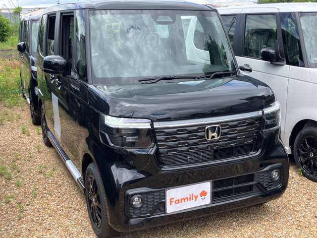 ホンダ Ｎ　ＢＯＸ カスタム ６６０ ブラック スタイル R8年 (東海) 99
