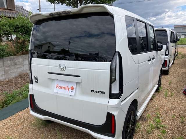 ホンダ Ｎ　ＢＯＸ カスタム ６６０ ブラック スタイル R8年 (東海) 99