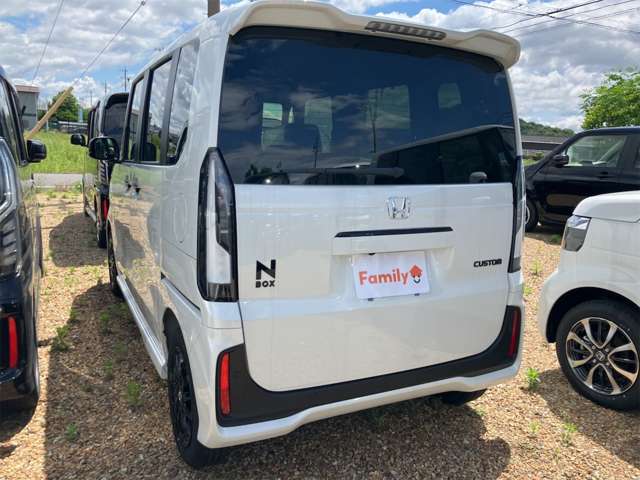 ホンダ Ｎ　ＢＯＸ カスタム ６６０ ブラック スタイル R8年 (東海) 99