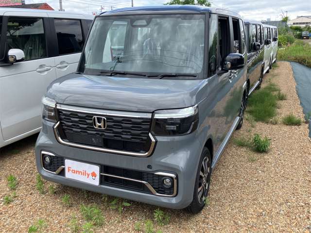 ホンダ Ｎ　ＢＯＸ カスタム ６６０ コーディネートスタイル ２トーン R8年 (東海) 99
