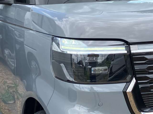 ホンダ Ｎ　ＢＯＸ カスタム ６６０ コーディネートスタイル ２トーン R8年 (東海) 99