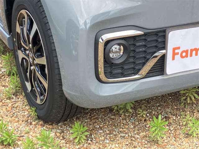 ホンダ Ｎ　ＢＯＸ カスタム ６６０ コーディネートスタイル ２トーン R8年 (東海) 99